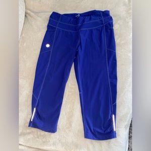 ATHLETA CAPRIS